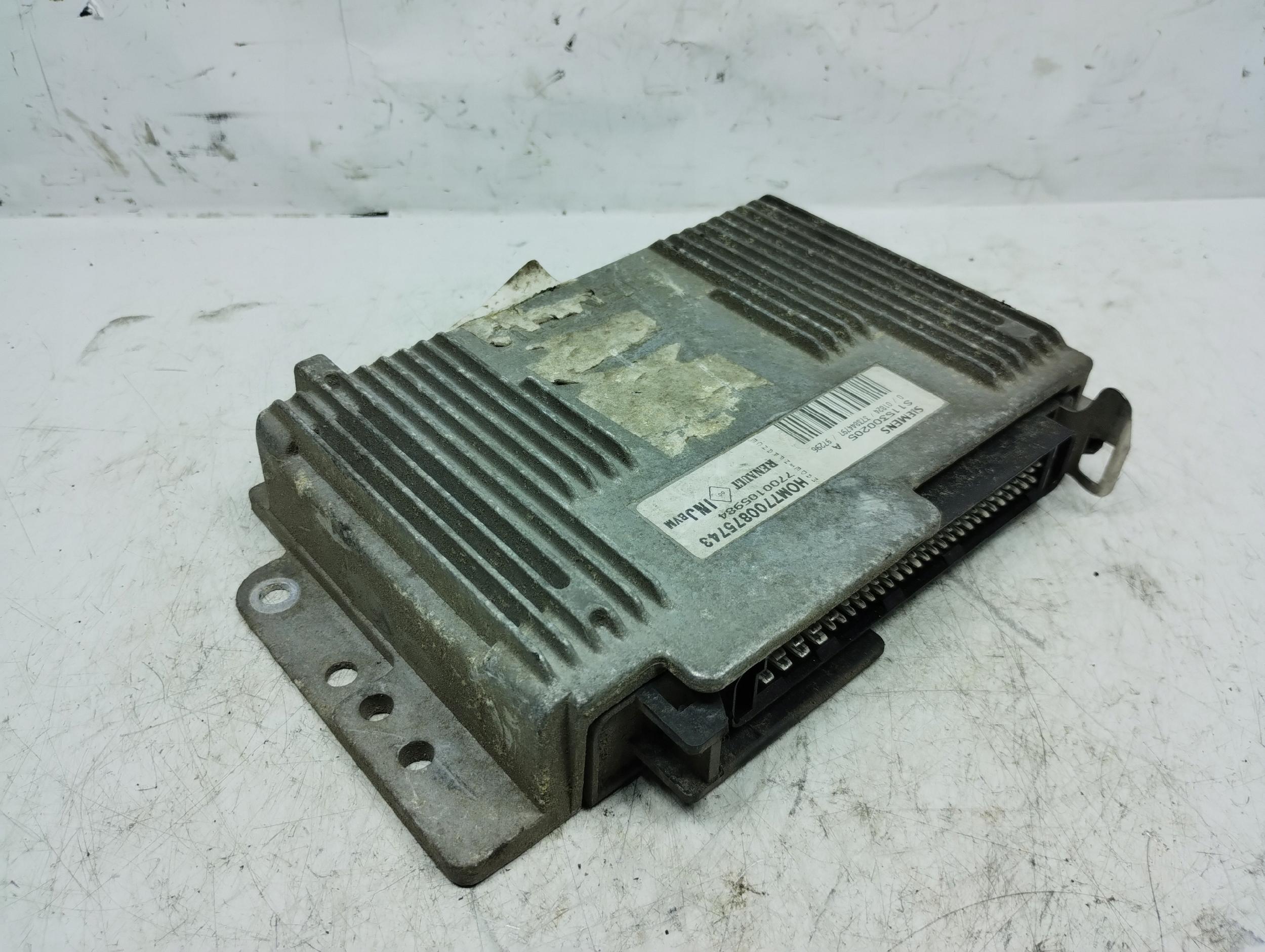 RENAULT SCENIC KOMPUTER 7700105984