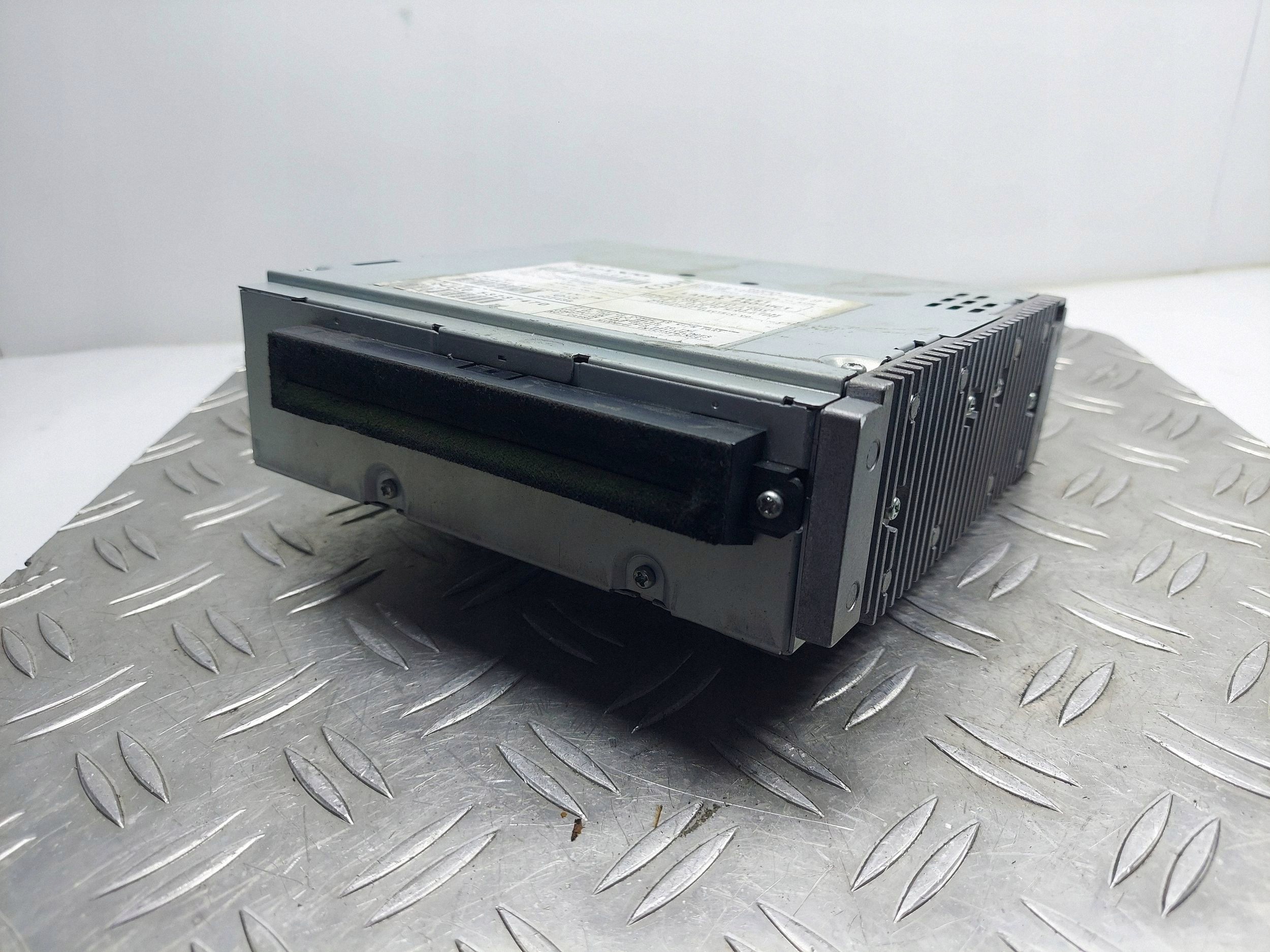CZYTNIK PŁYT CD VOLVO V50 30752569-1