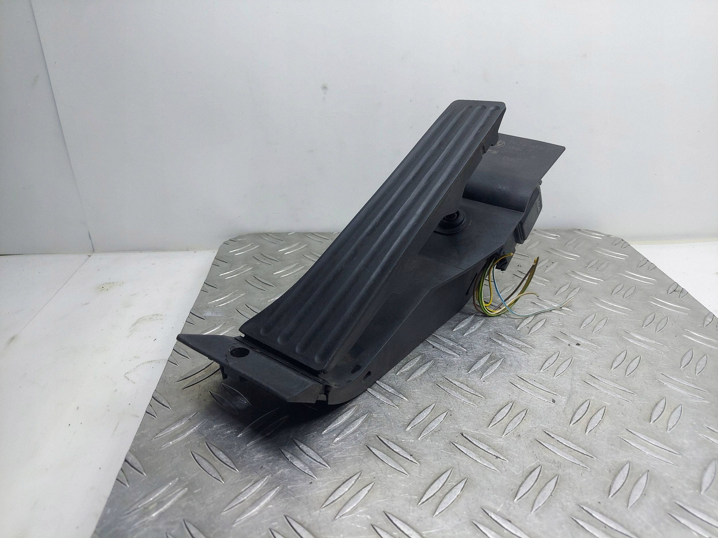 PEDAŁ GAZU BMW E60 E61 6766930