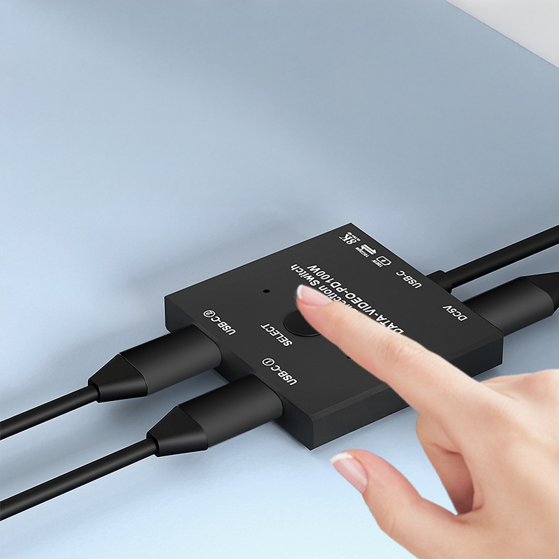 Przełącznik Type-C KVM2 3.1 Thunderbolt 3 2 wejścia 1 wyjście model AB201