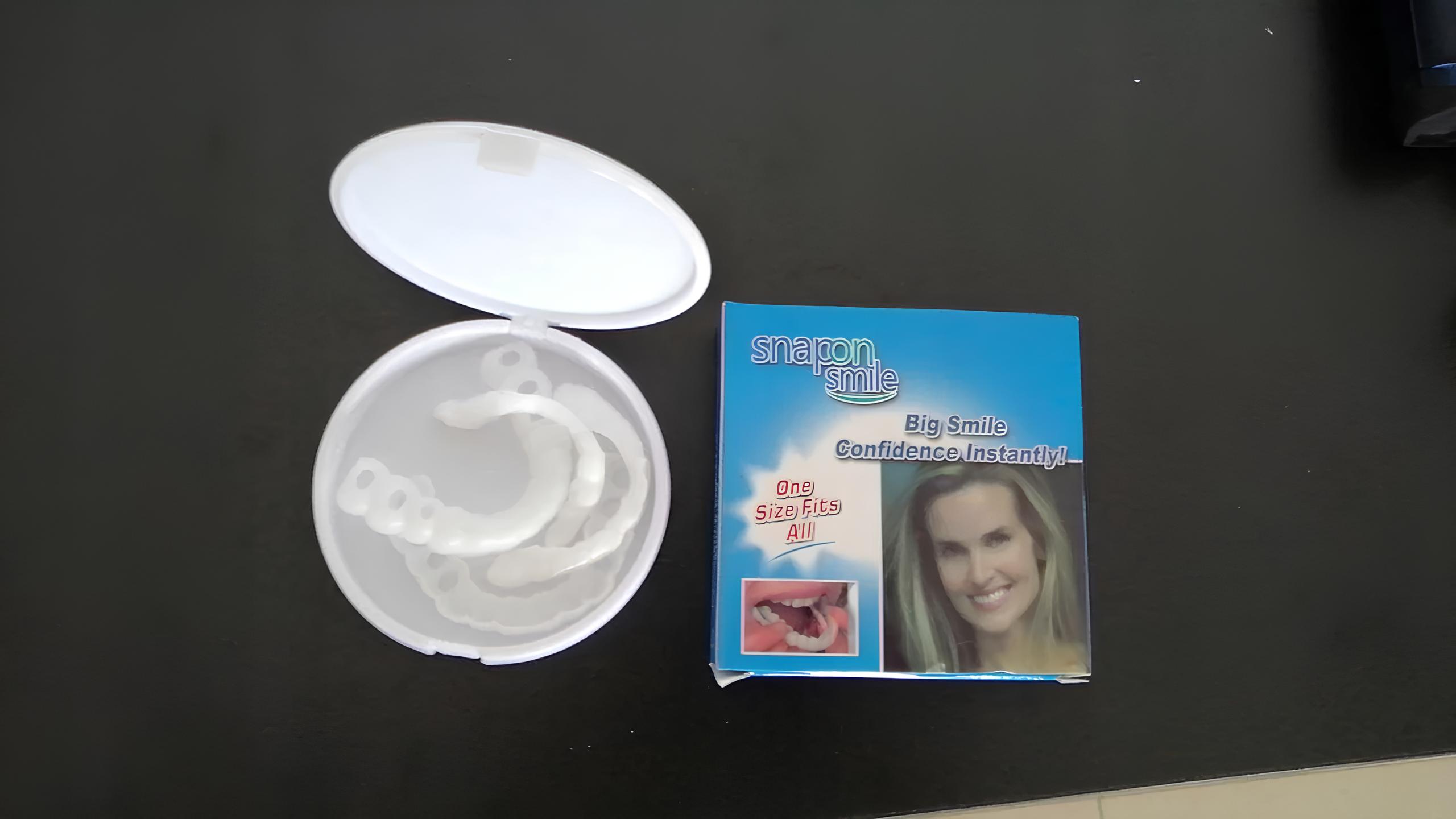 Zdejmowane licówki do zębów Snap On Smile zestaw góra i dół