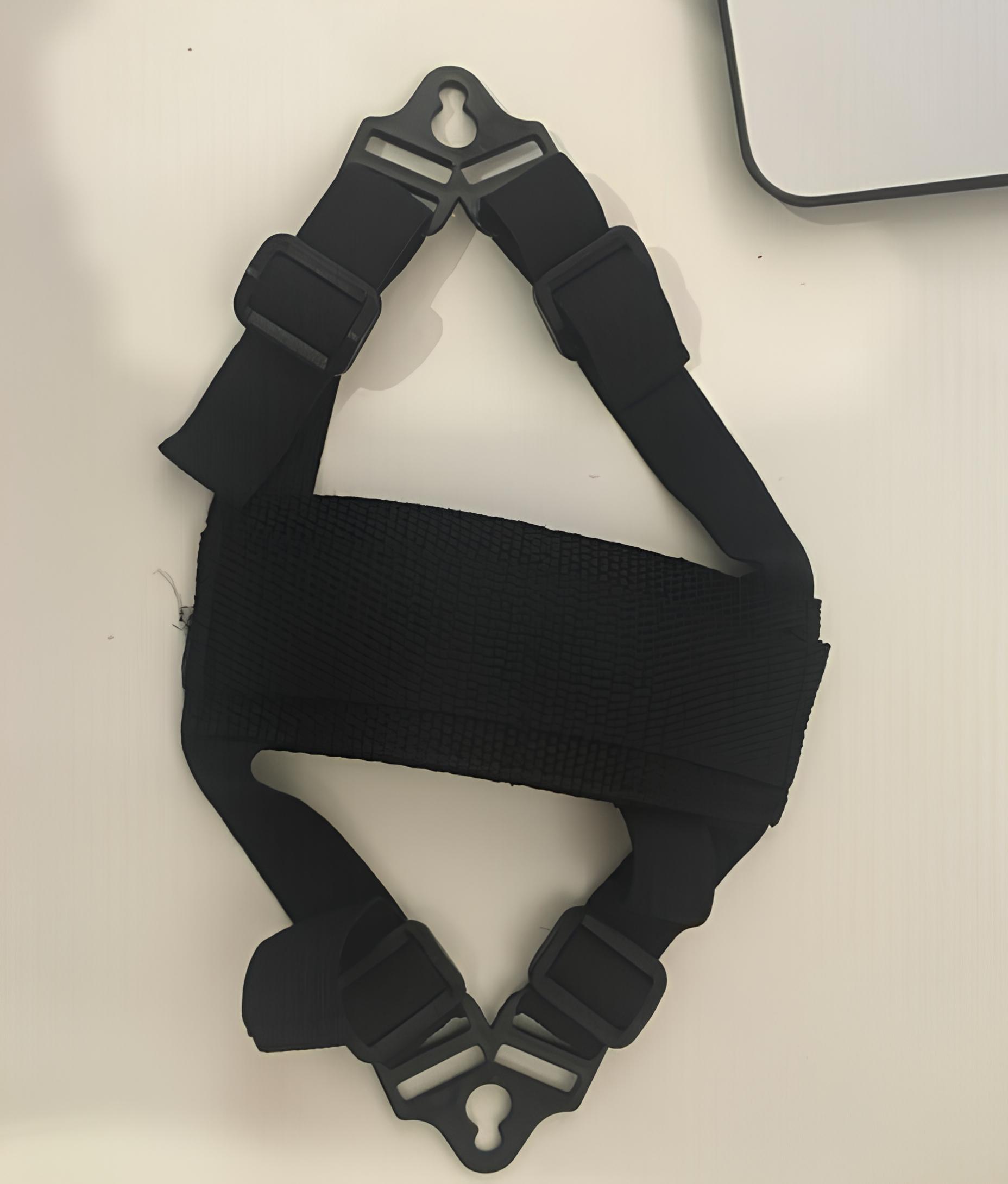 Czarna maska-sh helmet RESTEQ do airsoftu i motocykli na Halloween