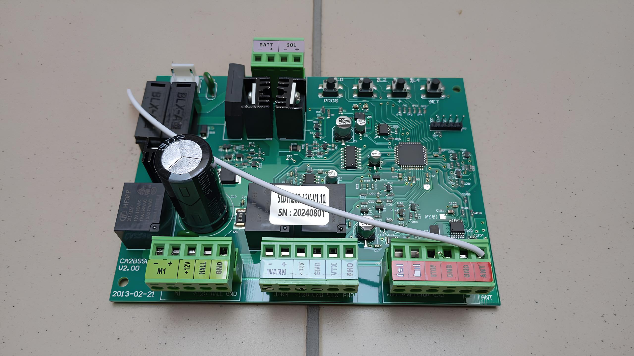 Karta elektroniczna Alisontech CA2B9 V1.10 do bram przesuwnych Avidsen