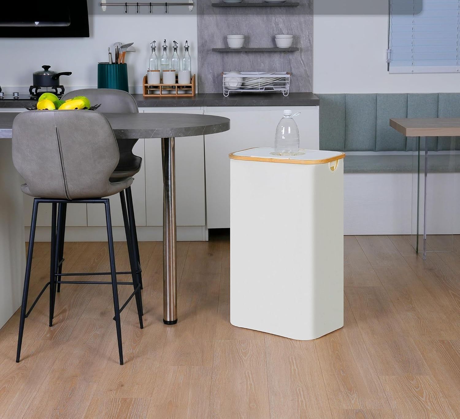 UŻYWANE  Pojemnik na butelki z kaucją iEGrow  z workiem beżowy