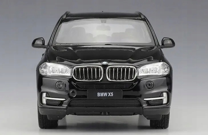Model BMW X5 w skali 1:24 czarna kolekcjonerska miniatura luksusowego SUV-a