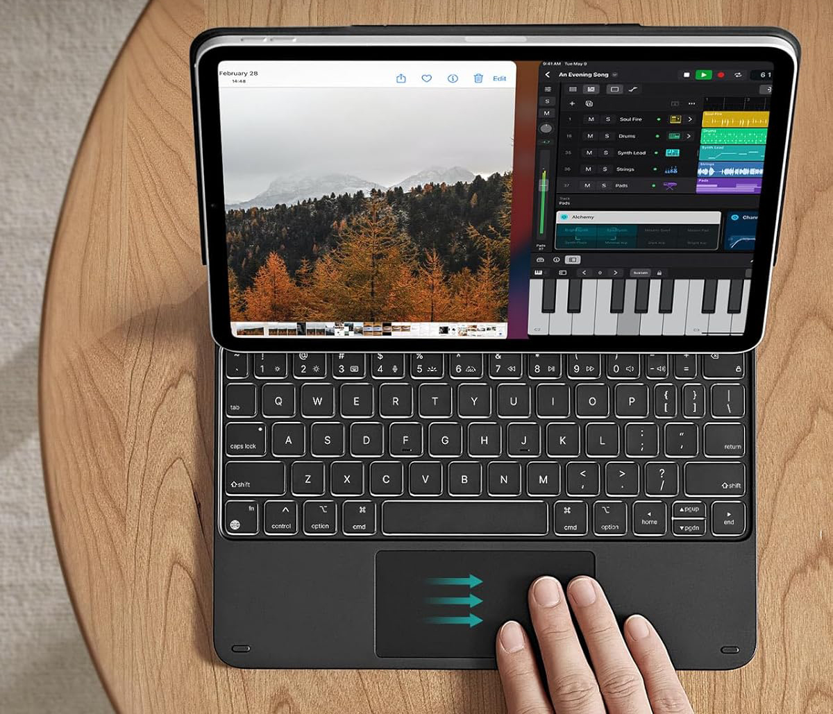 Czarne etui ESR 6B012A do iPada Air 11" (M2, 2024) z klawiaturą