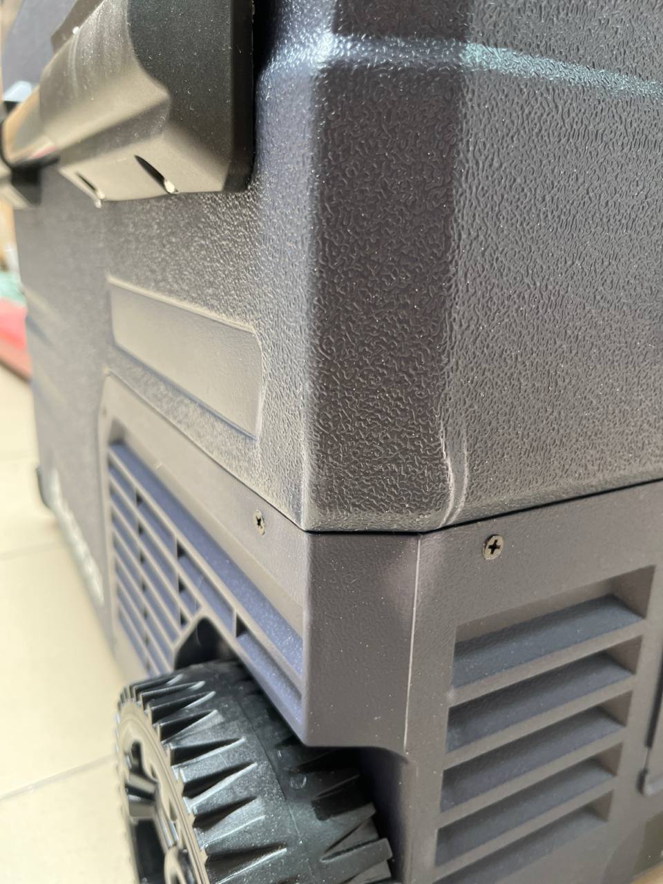 Lodówka kompresorowa AAOBOSI 45L Dual Zone z WiFi i sterowaniem POWYSTAWOWE