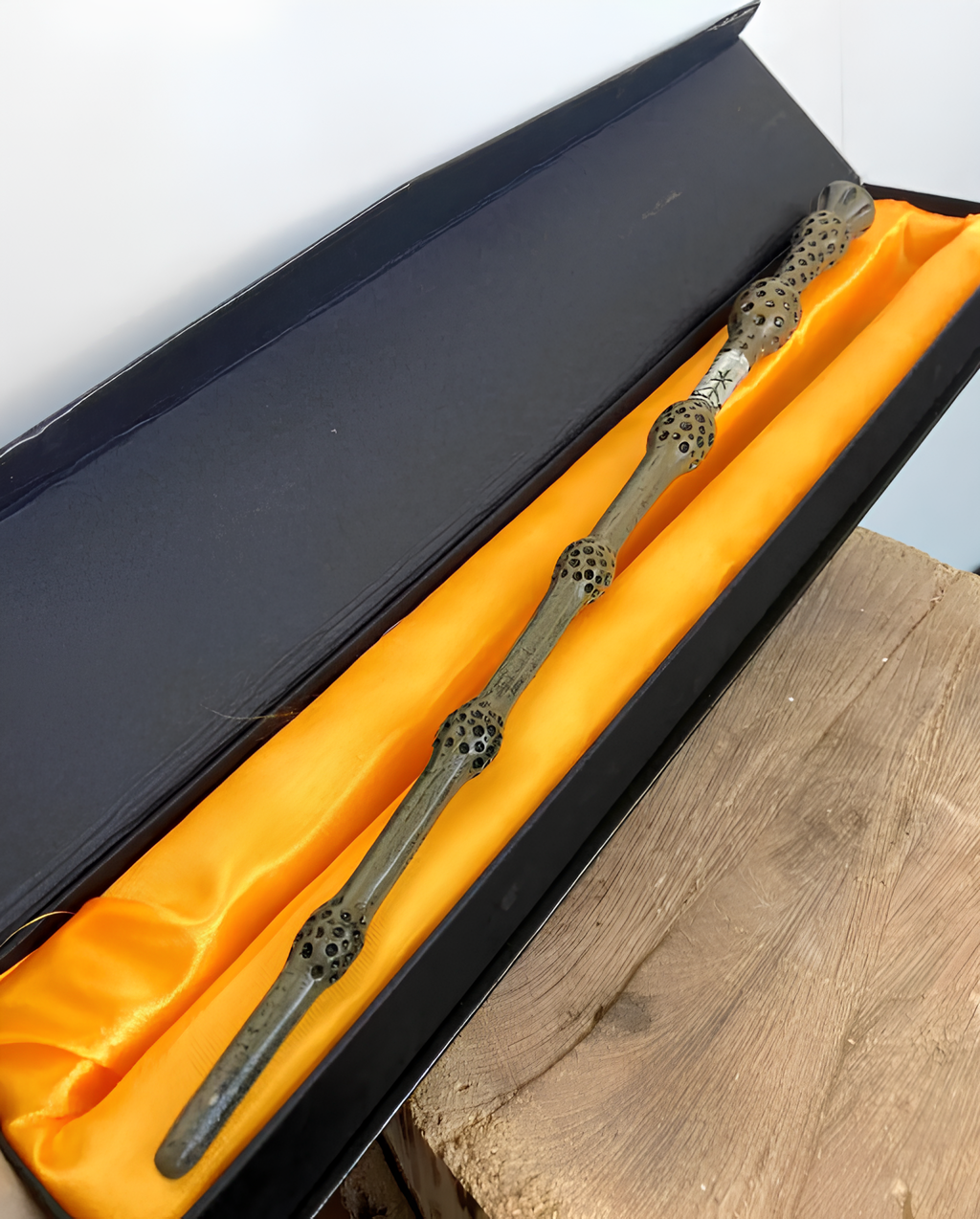 Różdżka z czarnego bzu. Kolekcjonerska różdżka Dumbledore'a