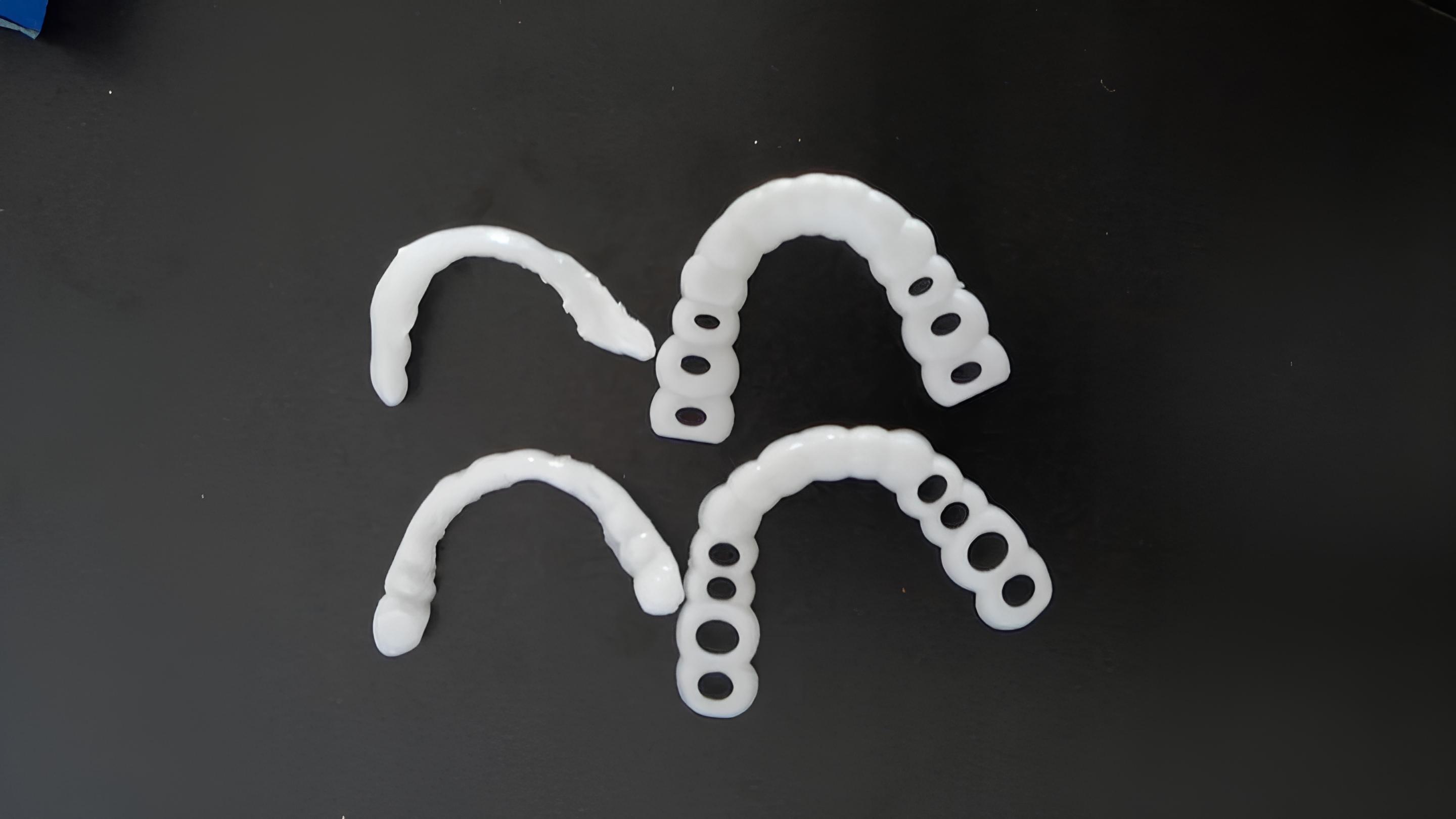 Zdejmowane licówki do zębów Snap On Smile zestaw góra i dół