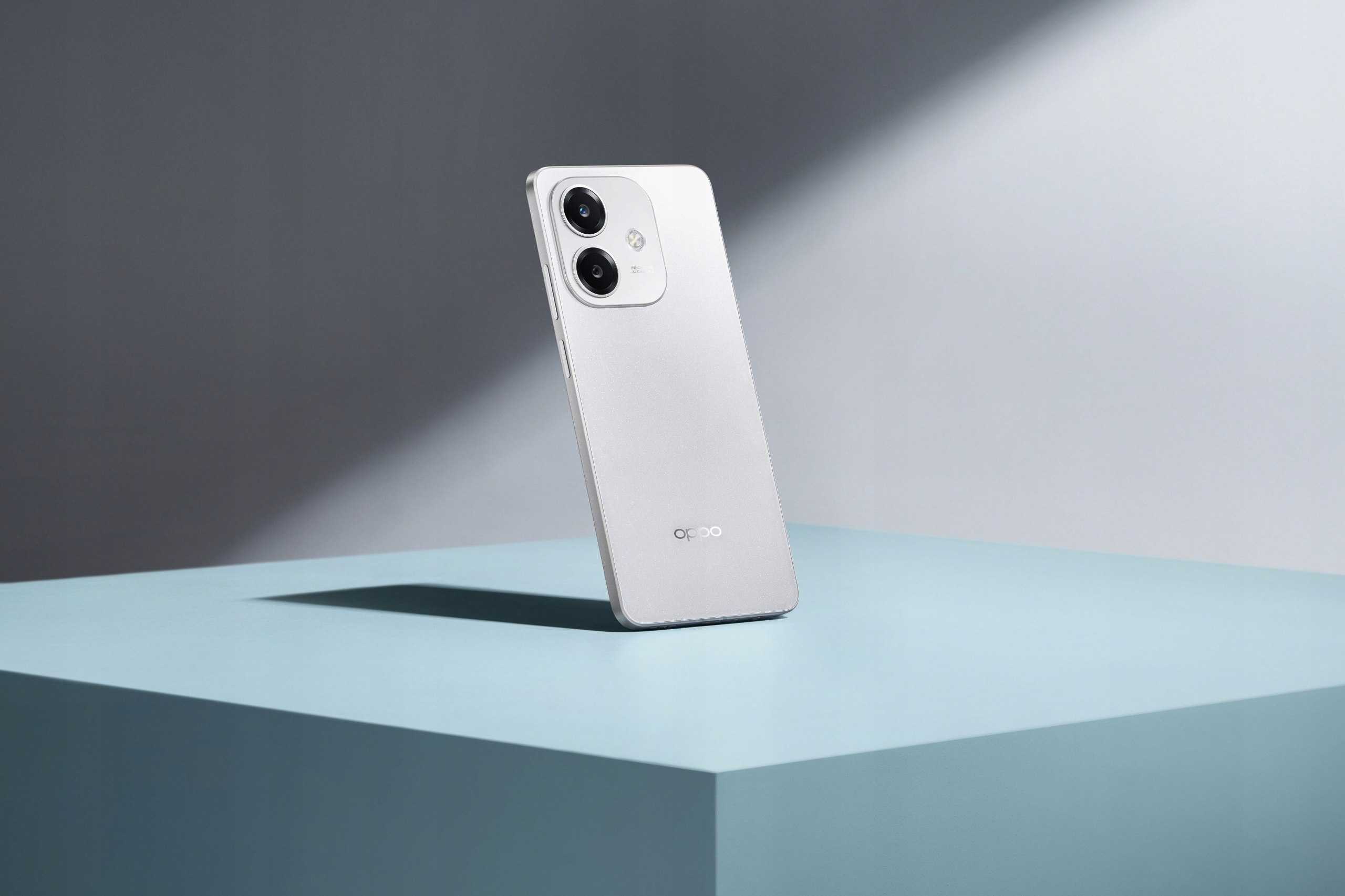 OPPO A40m phone demonstrating its bright flashlight