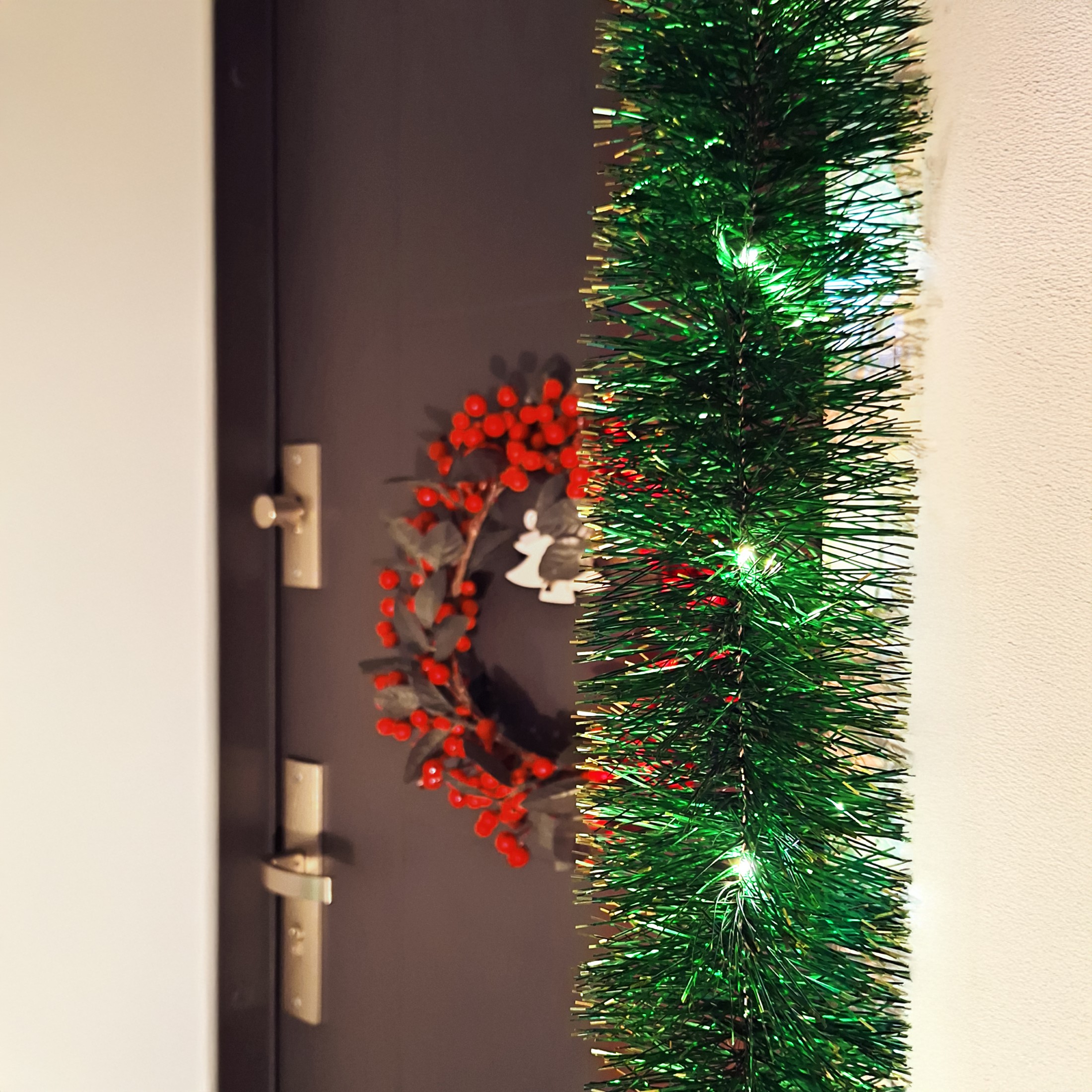 łańcuch led choinkowy zielony na baterie świąteczny na choinkę 6 metrów