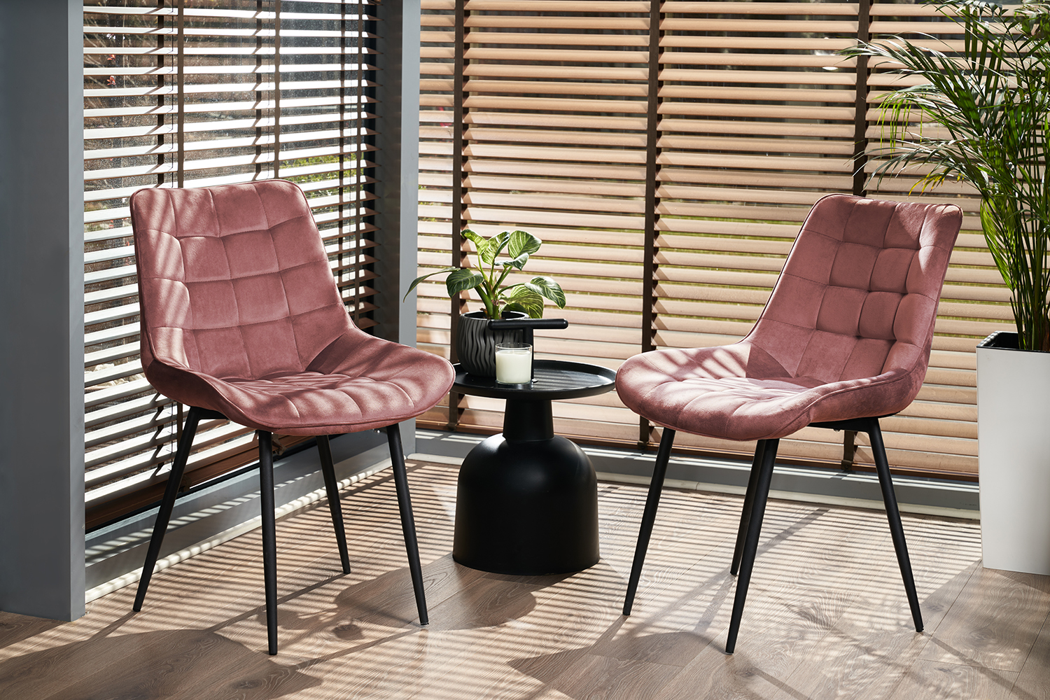 krzesło misty różowe (nowe kody)