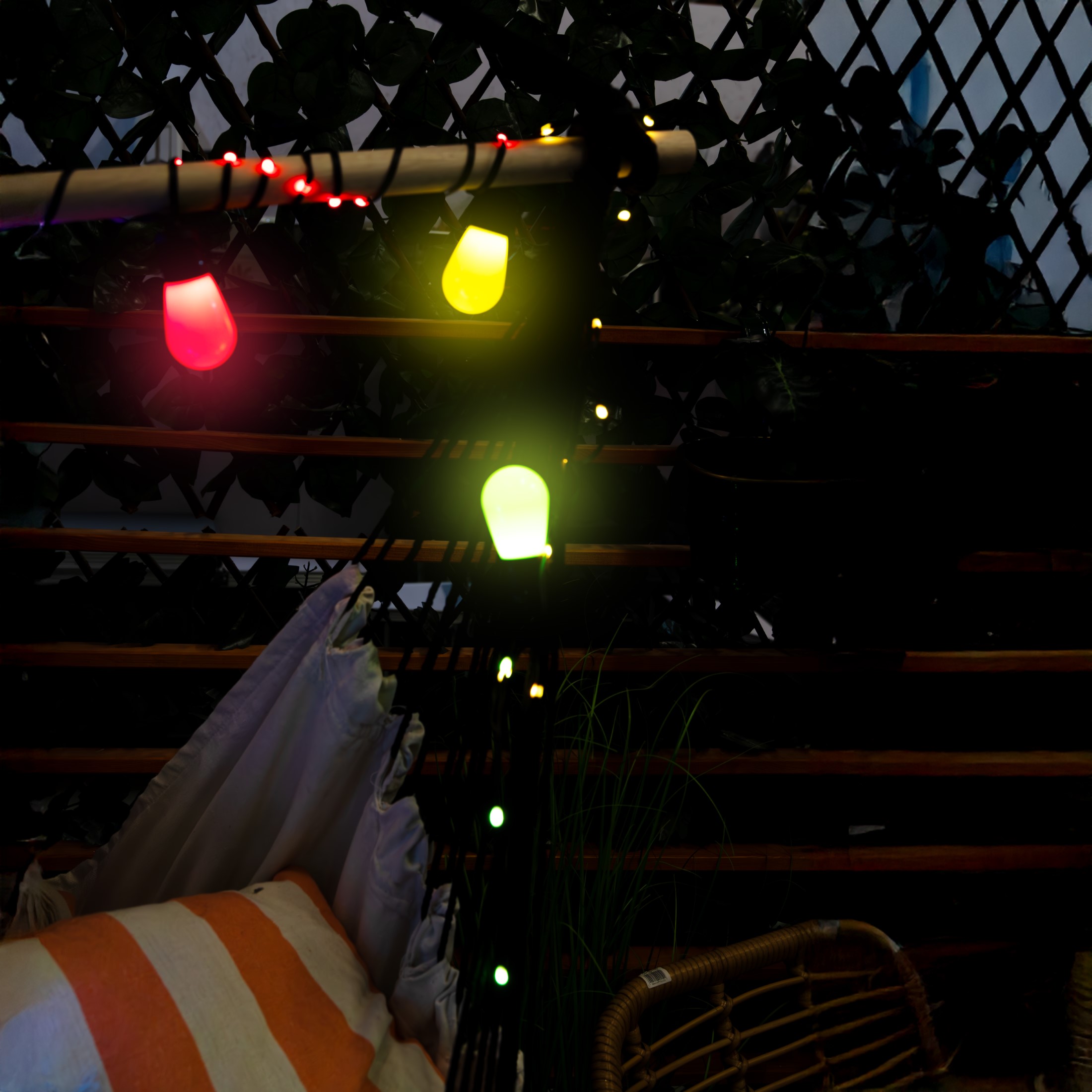 girlanda led sterowana 13,5m świetlna wielokolorowa smart z aplikacją tuya