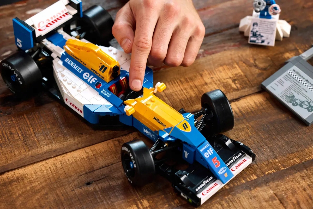 10353 - lego icons - williams racing fw14b i nigel mansell
