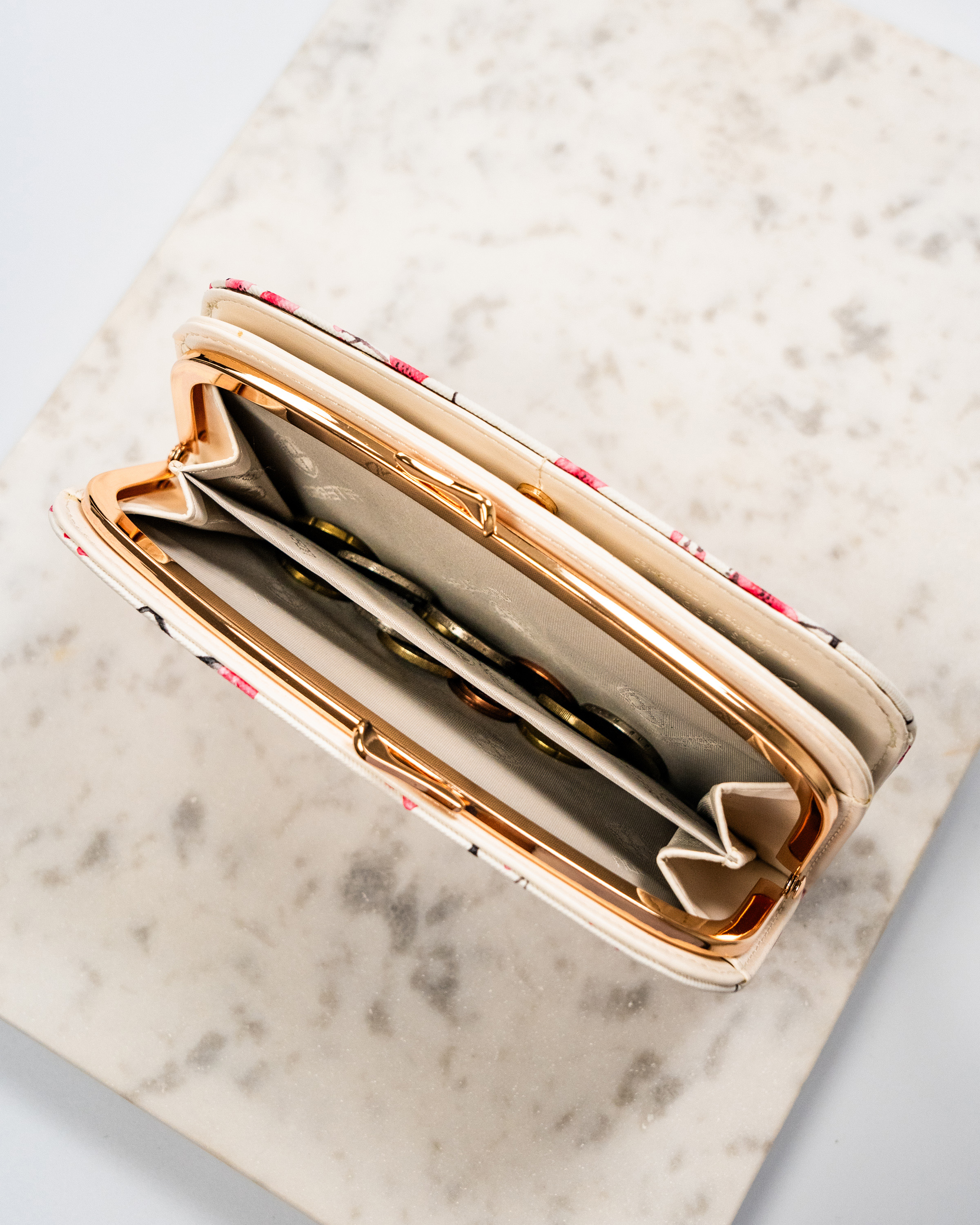 portfel damski eko ptn 1841-f8-7777 beige flowe 02