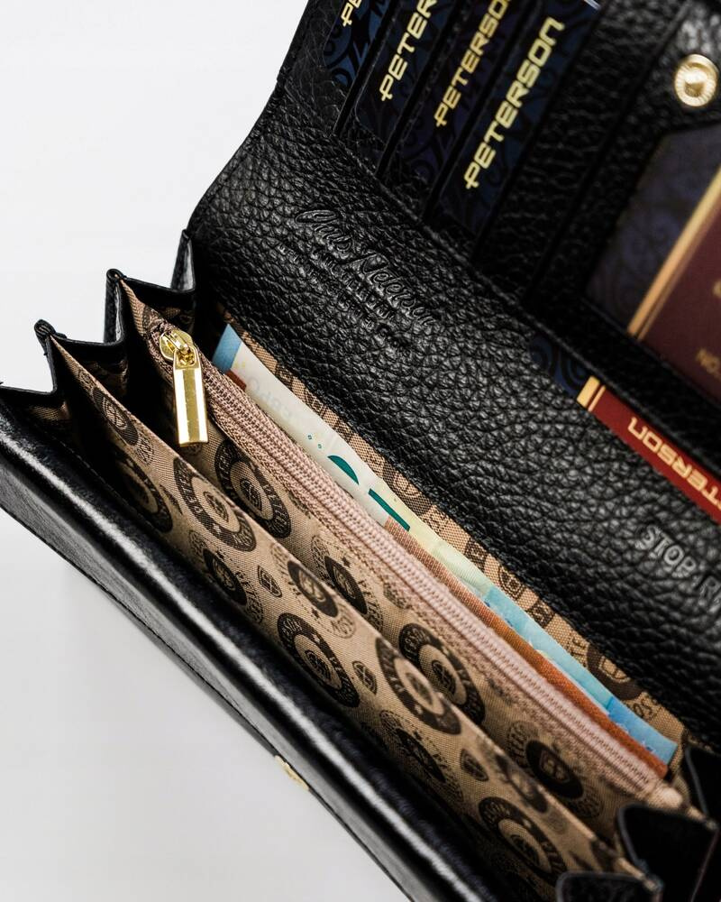 skórzany portfel damski z wężowym wzorem - peterson
