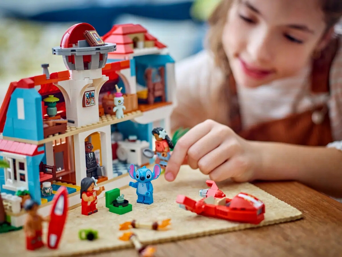 43268 - lego disney - domek na plaży lilo i stitcha