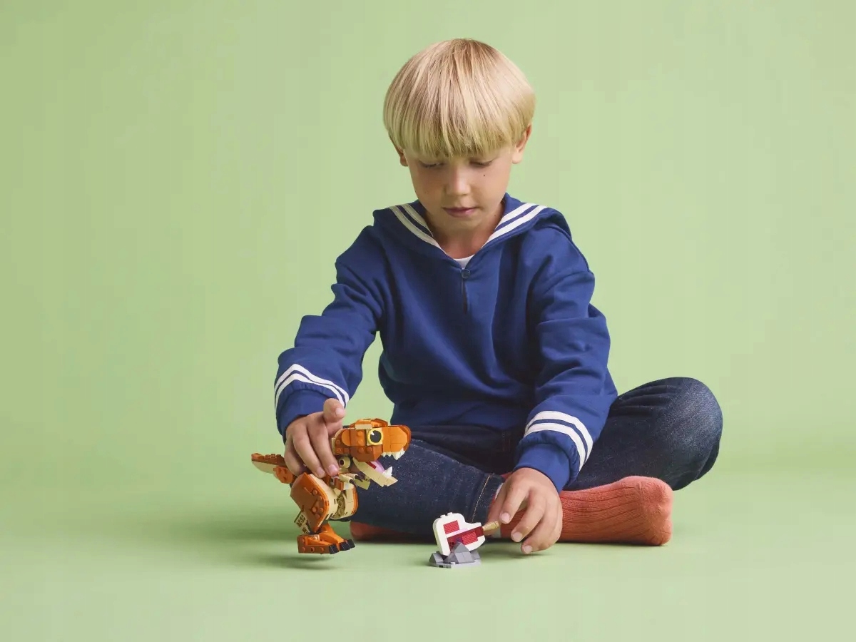 76967 - lego jurassic world - tyranozaur mały