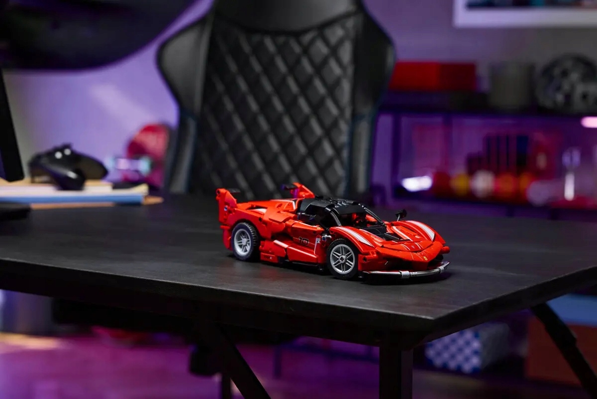 42212 - lego technic - ferrari fxx k
