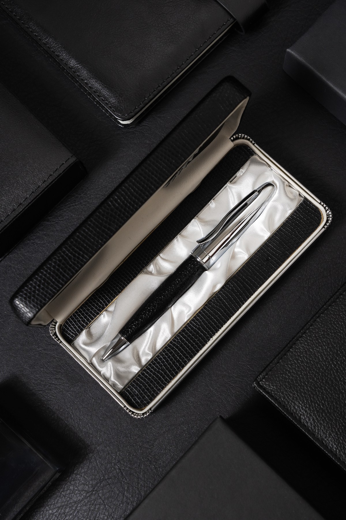 długopis paul rossi 6066 black