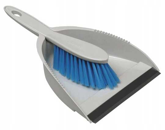 szufelka ze zmiotką