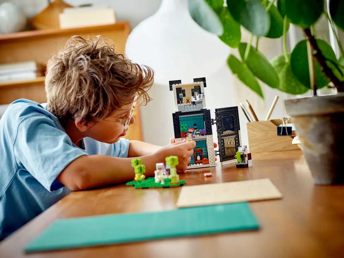 21245 - lego minecraft - rezerwat pandy