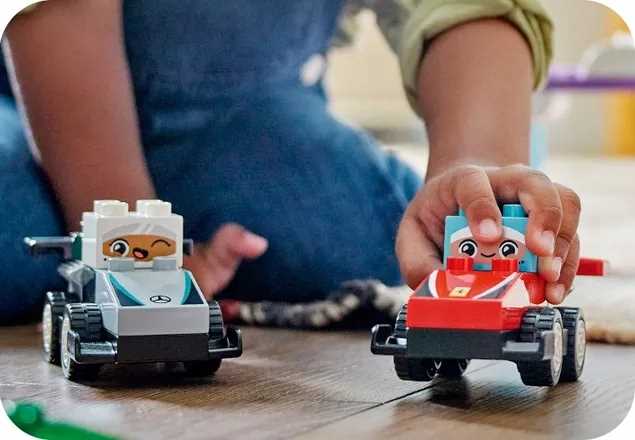 10445 - lego duplo - bolidy i kierowcy f1®