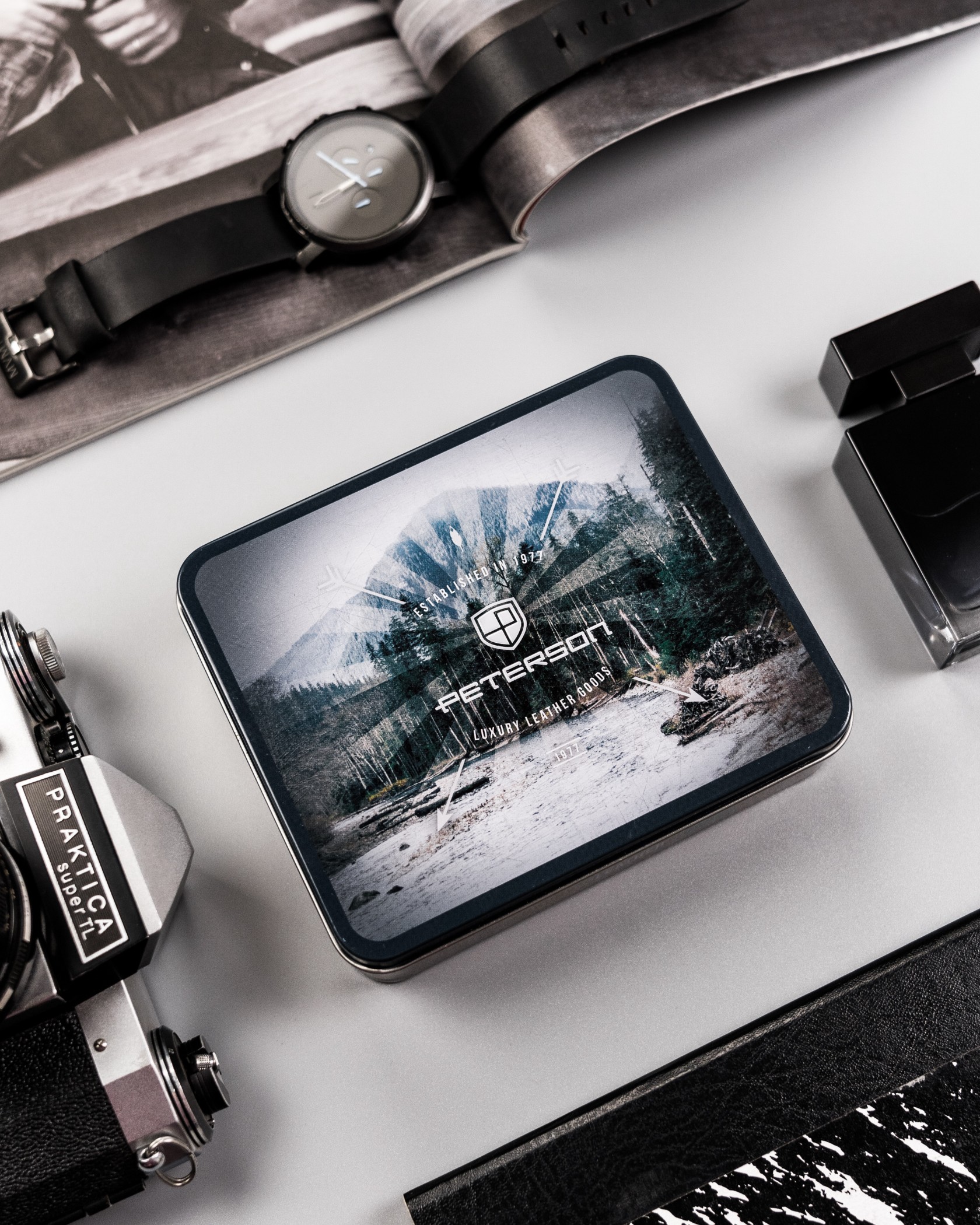 elegancki portfel męski na karty — peterson