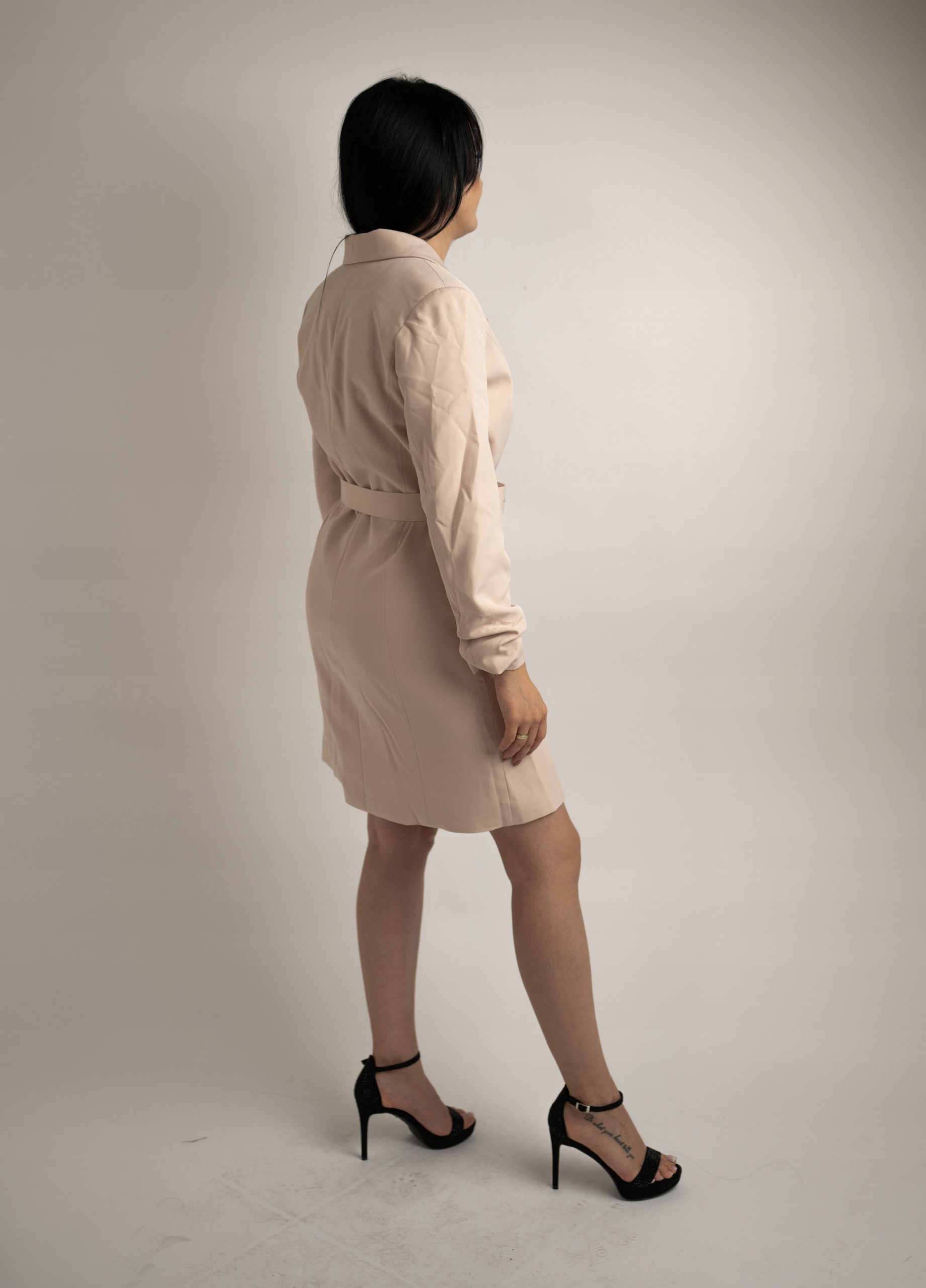 sukienka beżowa sempre rozmiar m