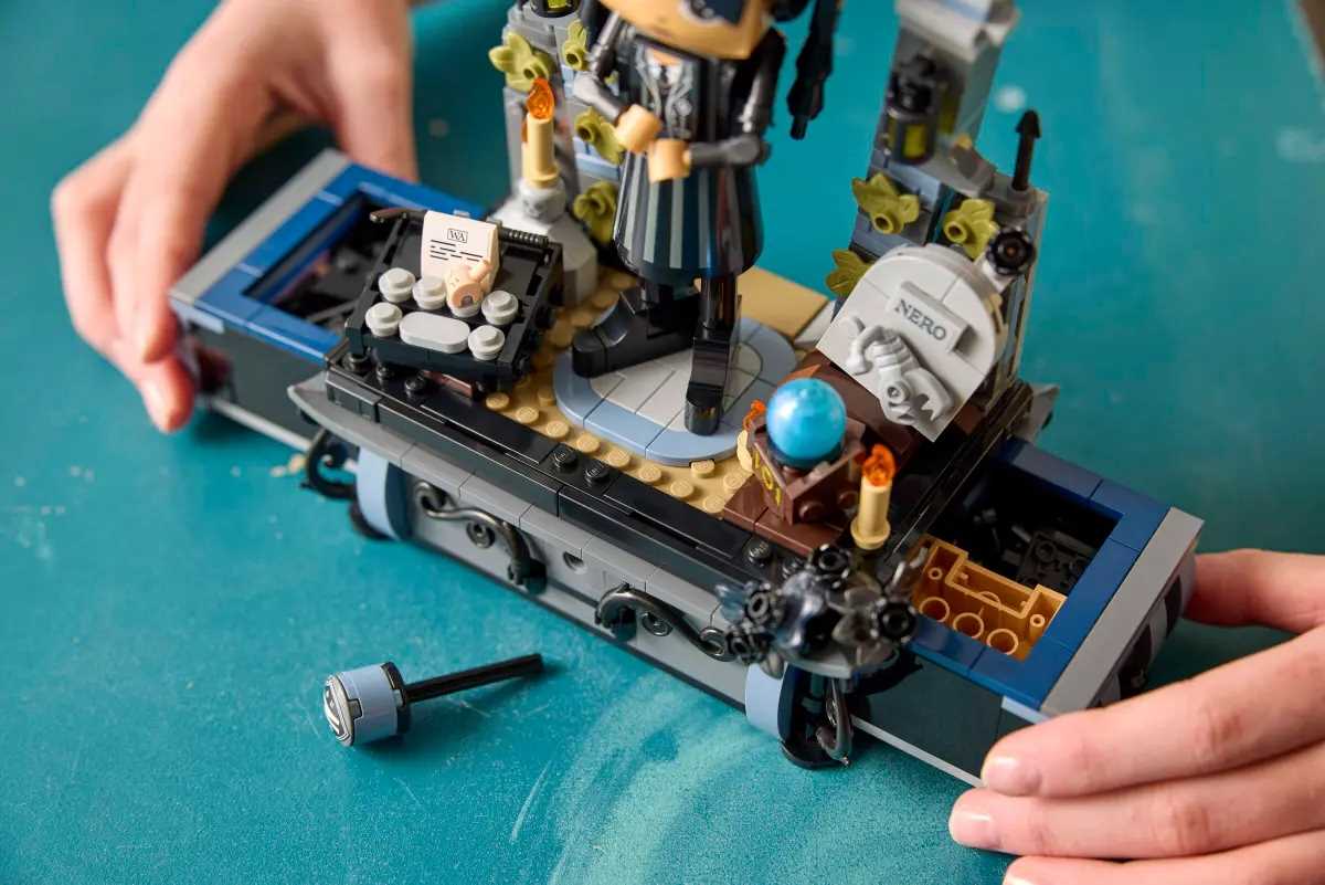 76780 - lego wednesday - figurka wednesday addams