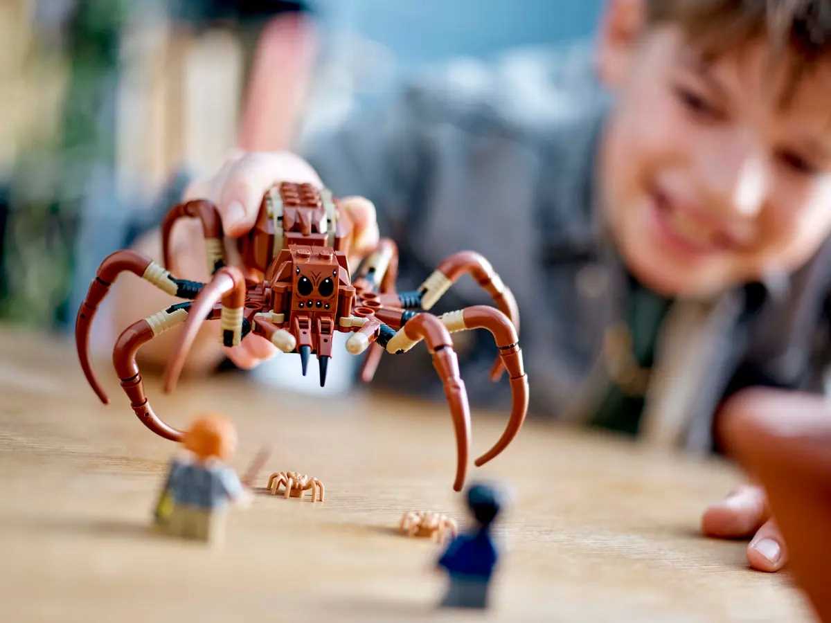 76434 - lego harry potter - aragog w zakazanym lesie™