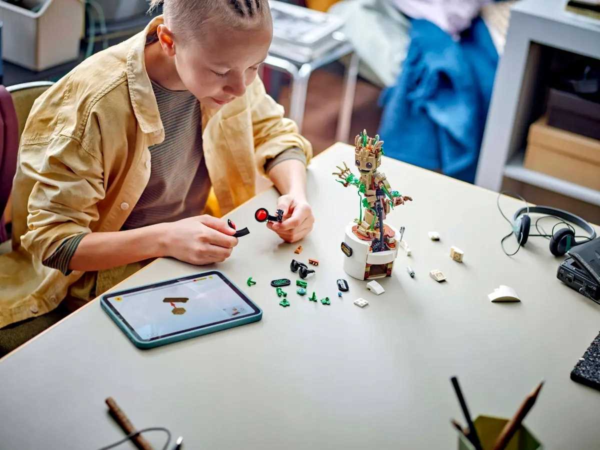 76297 - lego super heroes - tańczący groot