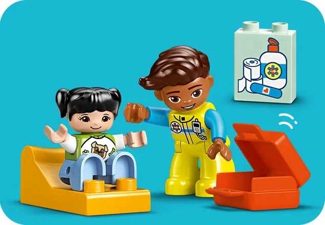 10447 - lego duplo - karetka z kierowcą