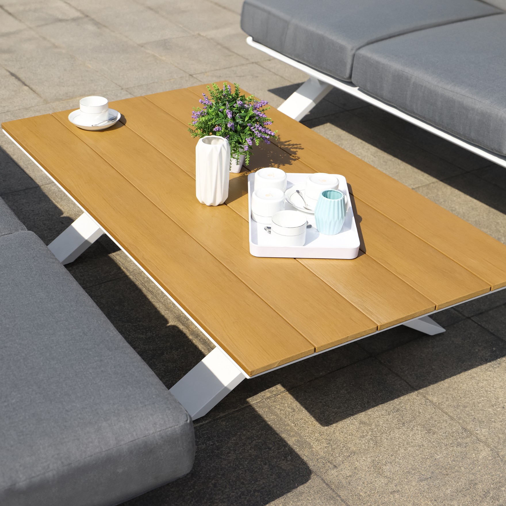 zestaw mebli ogrodowych narożnik sofa stolik komplet na ogród taras leżanka