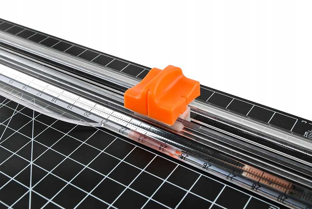 gilotyna do papieru - trymer