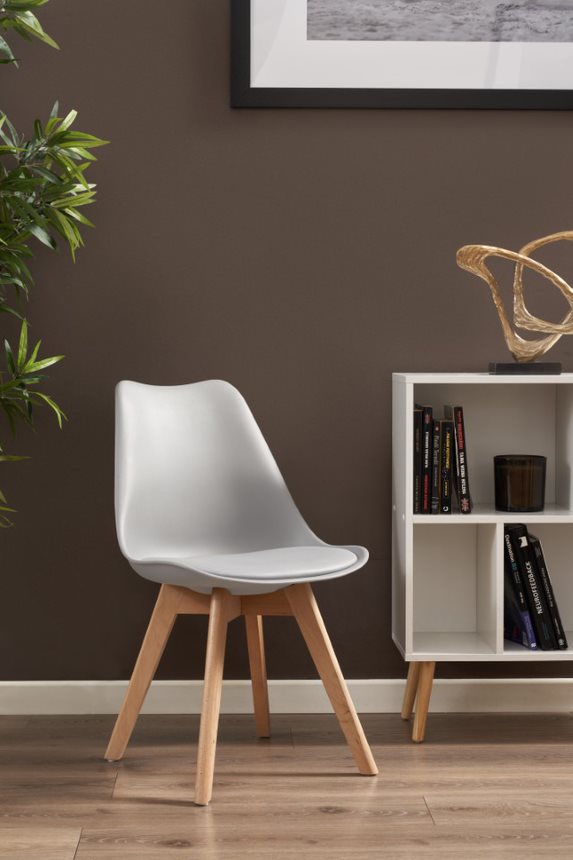 krzesło białe (nowy kod)