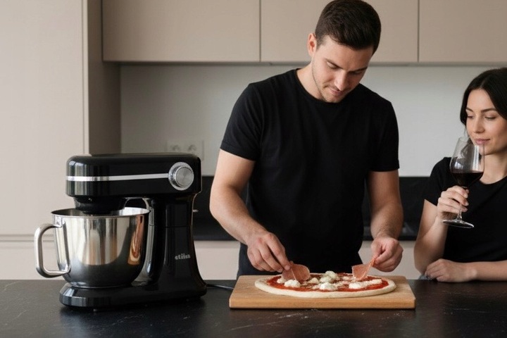 ROBOT PLANETARNY KUCHENNY MIKSER Z METALOWĄ MISĄ 3000W PROFESJONALNY