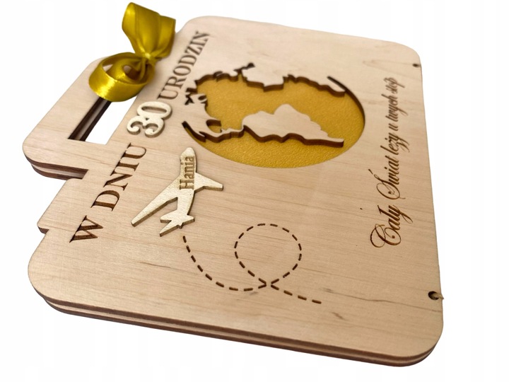 Prezent na urodziny DREWNIANA KARTKA GRAWER personalizowana walizka