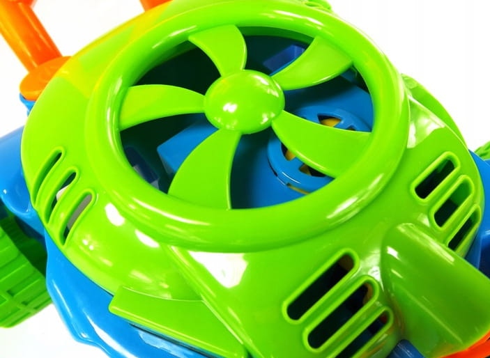 KOSIARKA NA BAŃKI MYDLANE JEŻDZI I PUSZCZA BAŃKI