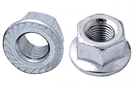 KOŁO ROWEROWE 28 CALI TYŁ TYLNE WOLNOBIEG OBRĘCZ ALU V-BRAKE SREBRNE