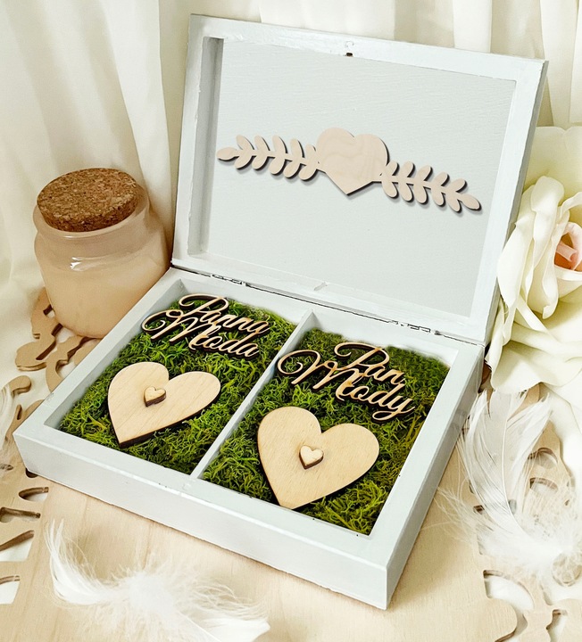 Białe pudełko skrzynka na ślub i wesele komplet zestaw obrączki i koperty