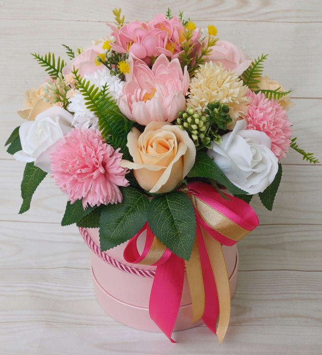 DUŻY FLOWER BOX KWIATY MYDLANE RÓŻE GOŹDZIK NA PREZENT BUKIET