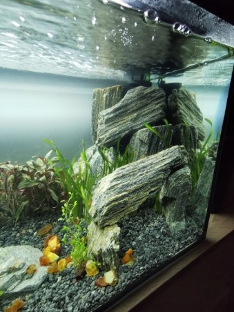 LAWA LAWA WULKANICZNA 2-8 mm 25 kg ŻWIREK AKWARIUM NA DNO