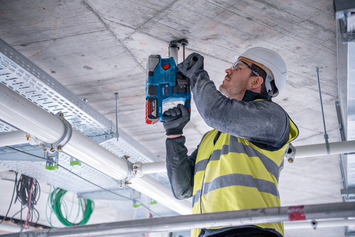 AKUMULATOROWY MŁOT GBH 18V-22 BOSCH KORPUS BODY