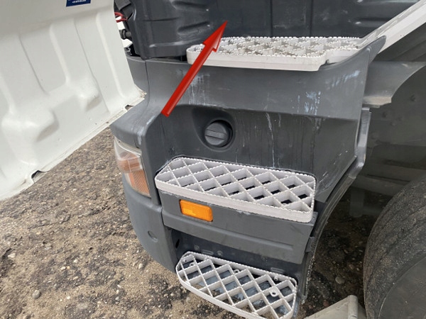 OSŁONA PRZECIWDESZCZOWA STOPNIA SCANIA R G P LEWA