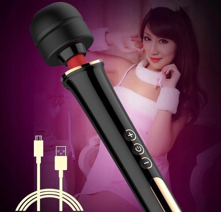 CZARNY MASAŻER ŁECHTACZKI DUŻY WIBRATOR DLA KOBIET - USB