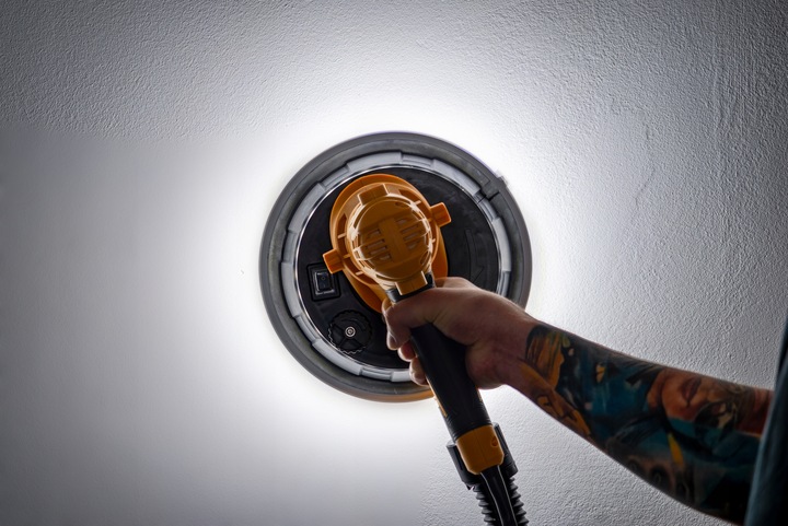 SZLIFIERKA DO GIPSU GŁADZI ŚCIAN SUFITU PŁYT GIPSOWYCH LED SAMOSSĄCA