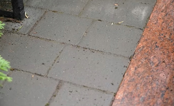 APC OUT P12 Tenzi 5l doczyszczenie elewacji dachów