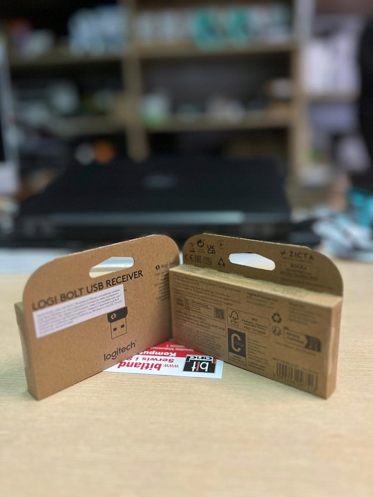 Adapter Logitech Bolt RECEIVER odbiornik Nan USB mysz klawiatura 956-000008