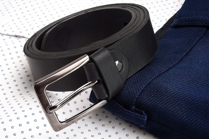 PASEK MĘSKI SKÓRZANY GRACIO DO SPODNI SKÓRA DŁUGOŚĆ PASKA 150 CM PREZENT